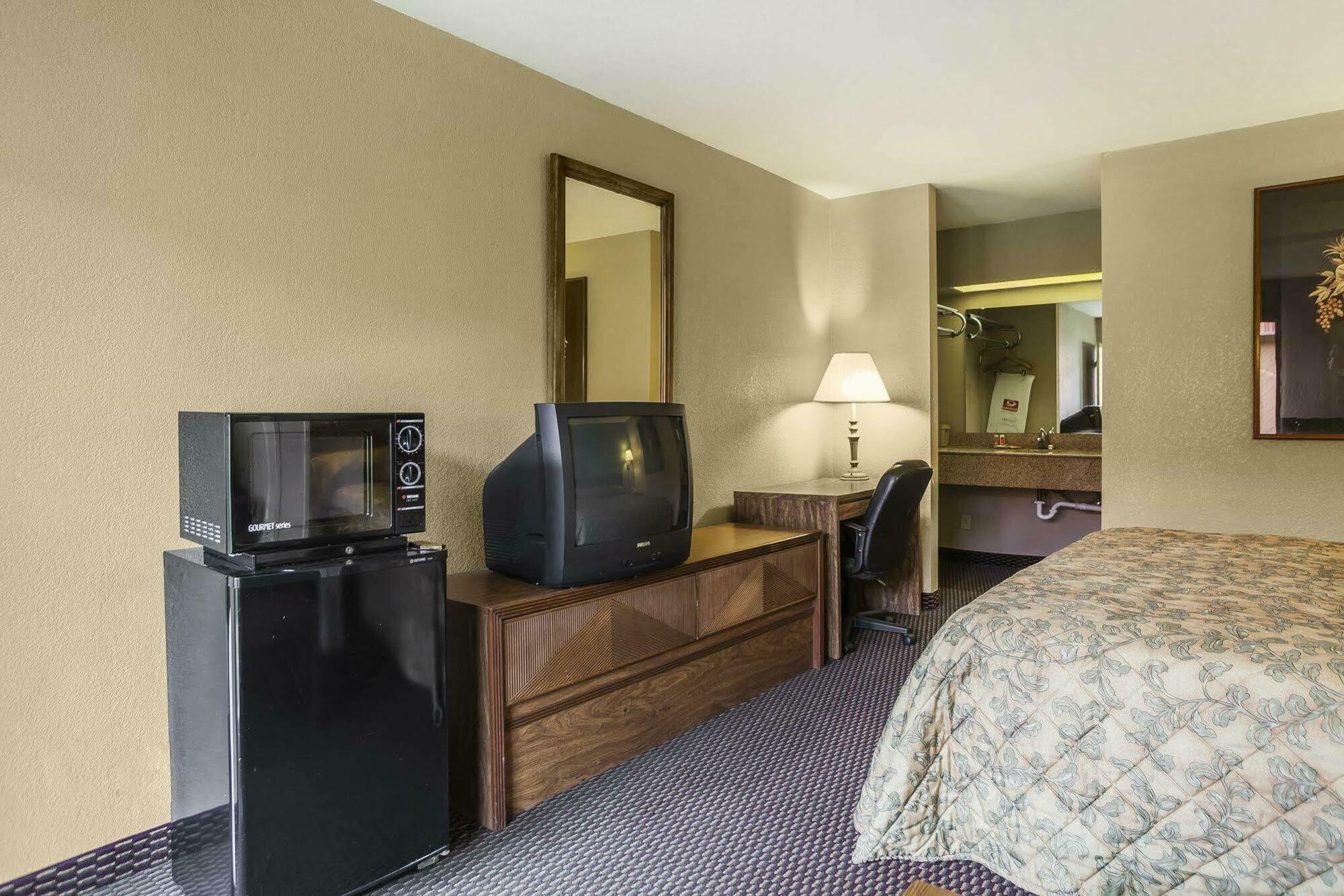 Econo Lodge Inn & Suites Denver Luaran gambar