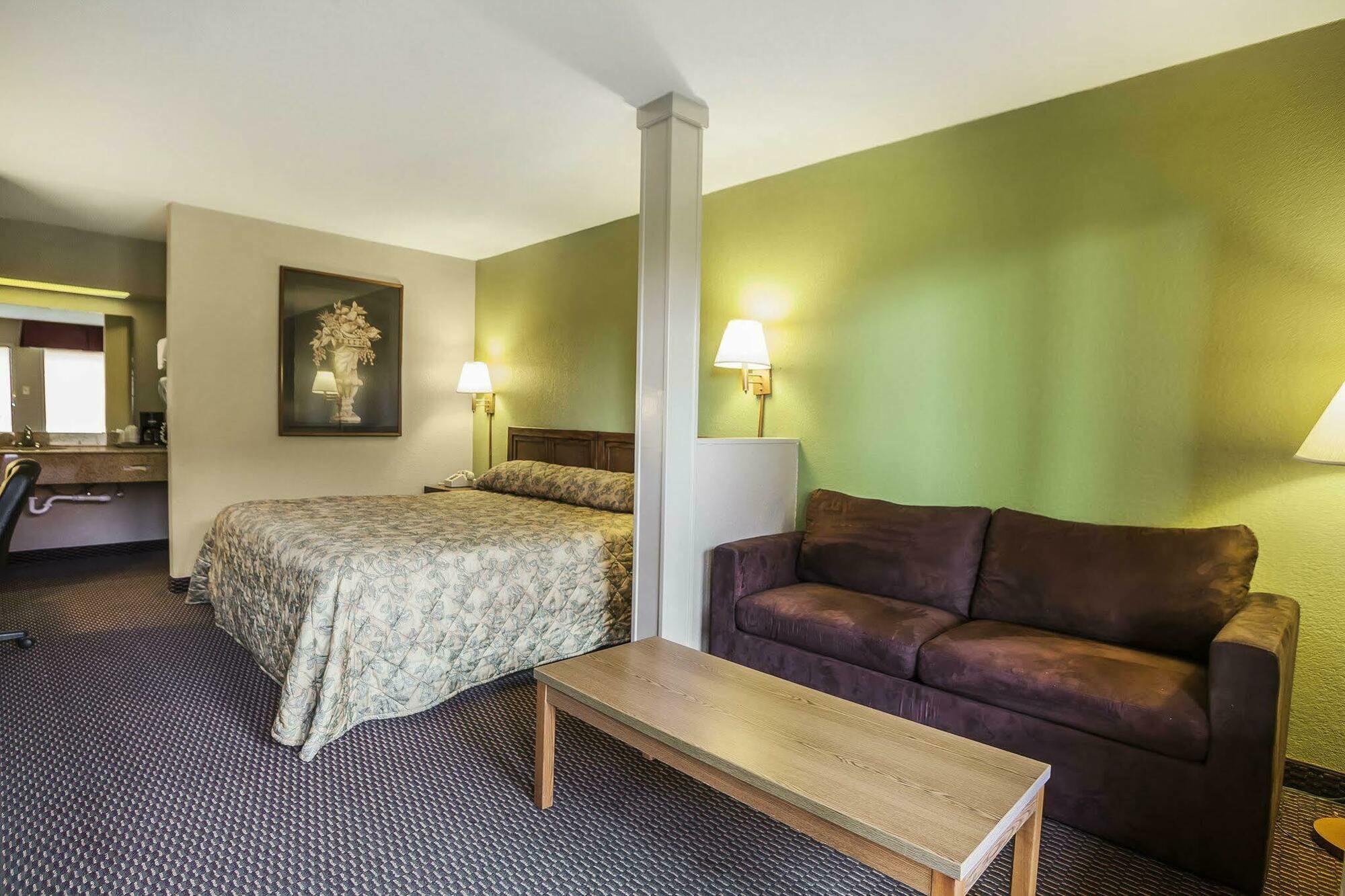 Econo Lodge Inn & Suites Denver Luaran gambar